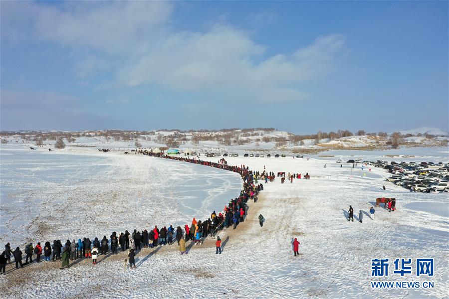 （社会）（5）冬日草原 雪地奔马