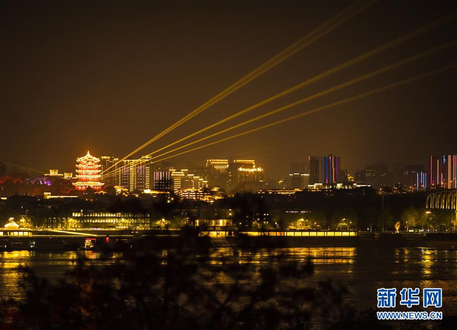 （聚焦疫情防控）（4）黄鹤楼夜景