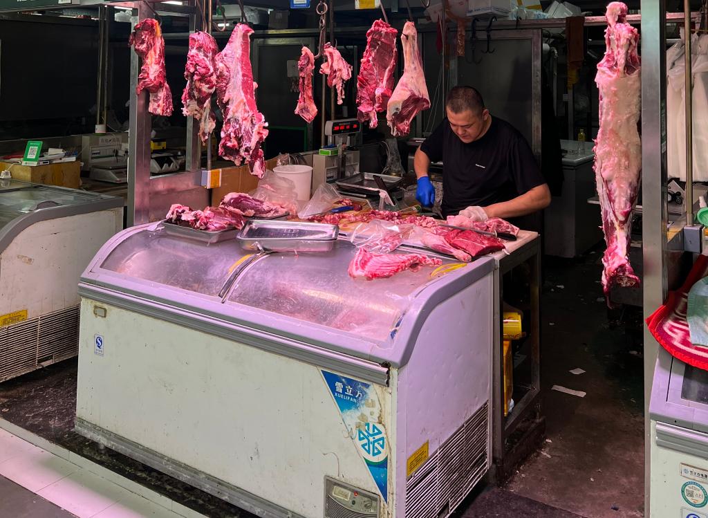 新华视点｜近期牛肉价格为何持续下跌？